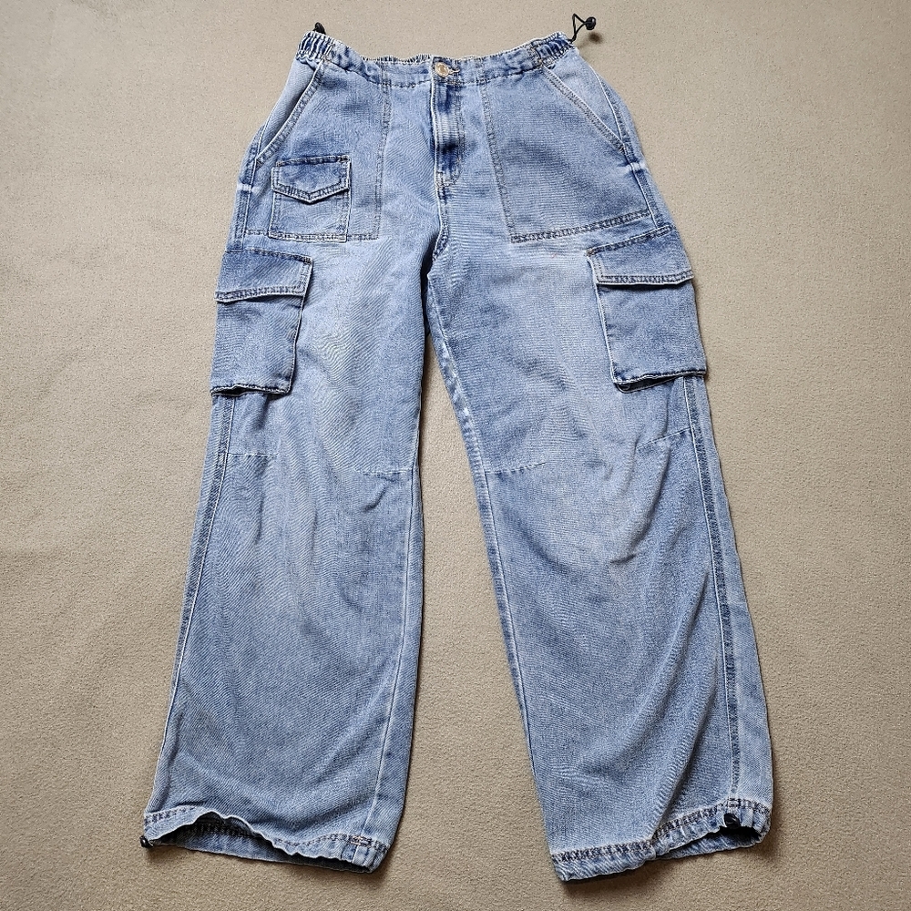 Aeropostale Women's Blue Cargo Jeans with Elastic Cuffs Size M Parachute Pants